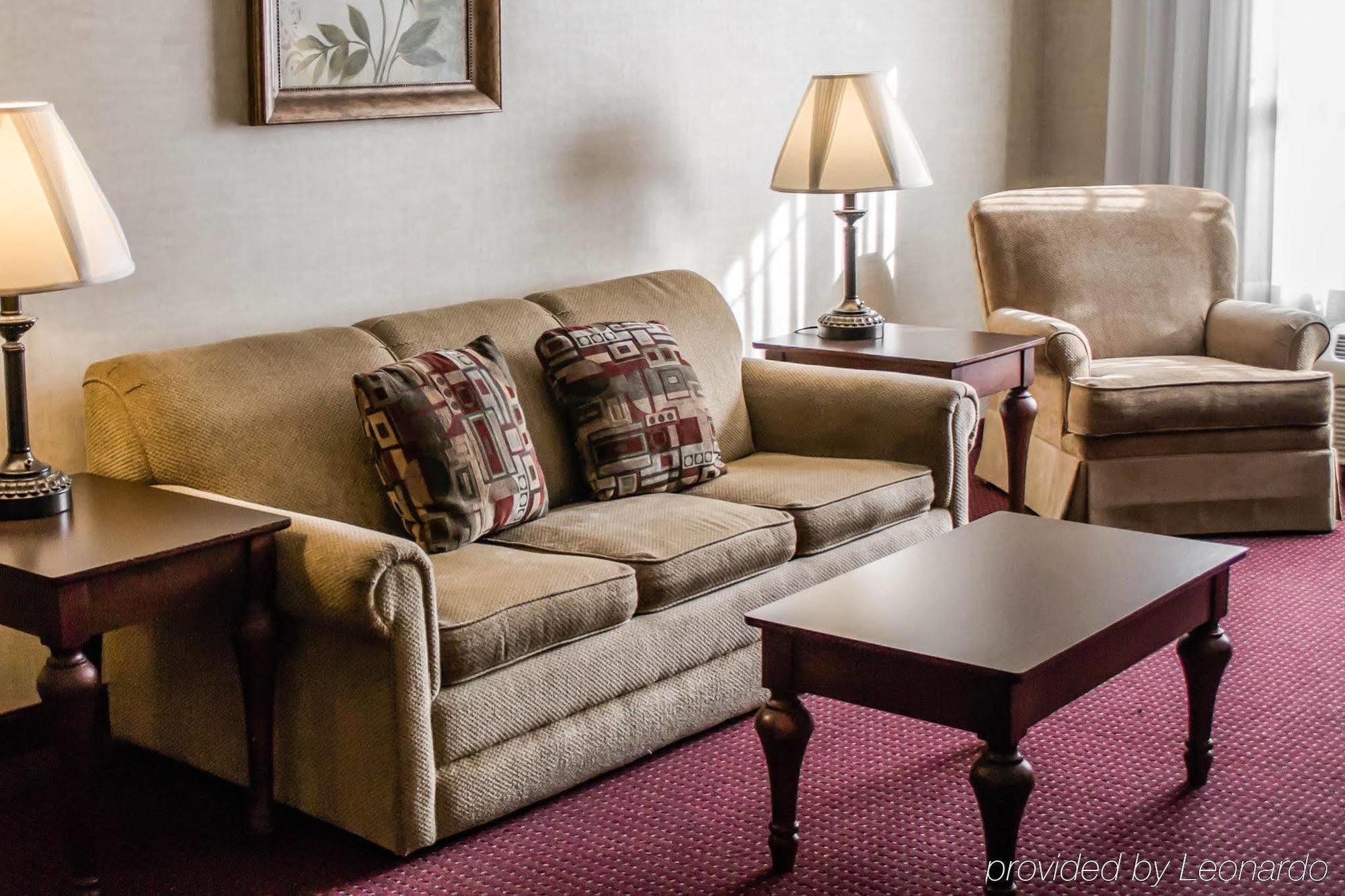 Comfort Suites Lake George - Queensbury Exterior foto