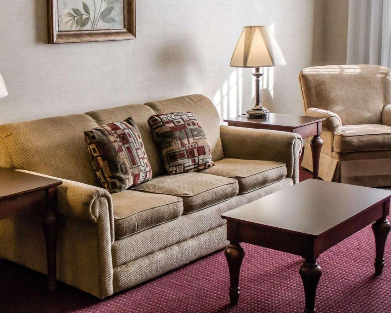 Comfort Suites Lake George - Queensbury Exterior foto