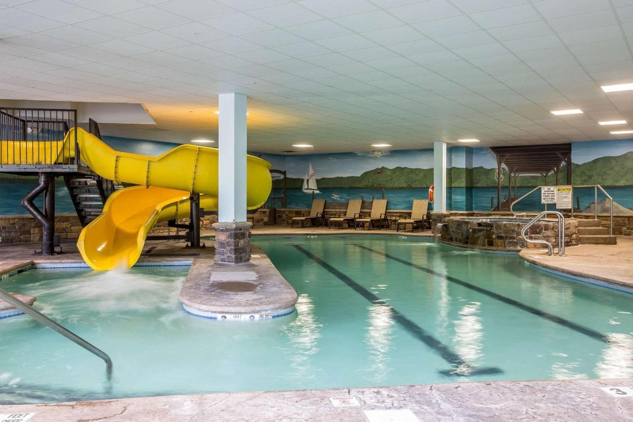 Comfort Suites Lake George - Queensbury Exterior foto